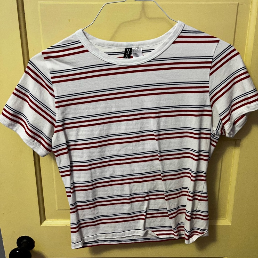 White striped t-shirt